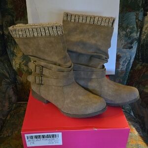 JustFab Tan Heeled Boots with Knit Cuff